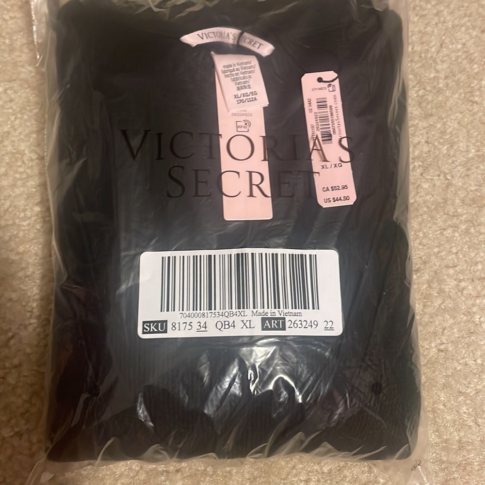NWT Victoria secret pajama set (thermal) ALL BLACK XL - Picture 7 of 12